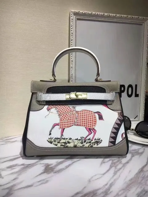 2019 new genuine leather luxury design handbag Keyy ostrich grain cowhide women's bag Original leather shoulder diagonal package