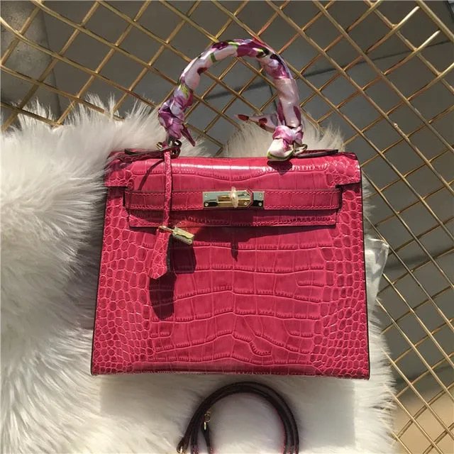 2019 new genuine leather luxury design handbag Keyy ostrich grain cowhide women's bag Original leather shoulder diagonal package