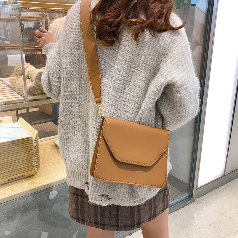Back to College PU Leather Women' Shoulder Bags Wide Shoulder Strap Flap Shopper Bag Casual Retro Black Khaki Green Ladies Messenger Bags ZD1639