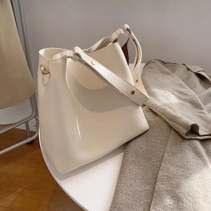 Christmas Gift Fashion Designer Pu Leather Female Handbags Large Capacity Casual Ladies Tote Female Black Bucket Women Shoulder Hand Bag