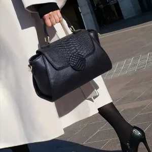 Christmas Gift Genuine leather handbags 2021 new trendy top layer cowhide large capacity messenger bag ladies shoulder handbag wild swallow bag