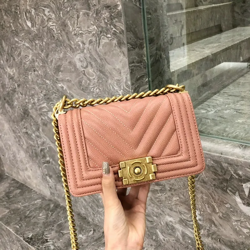 Classic Style Quilted Ball Pattern Lock Shoulder Chain Bag