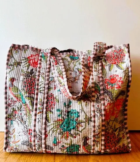 Cotton Tote Bags Worth Swooning Over. Piping and Totally Reversible