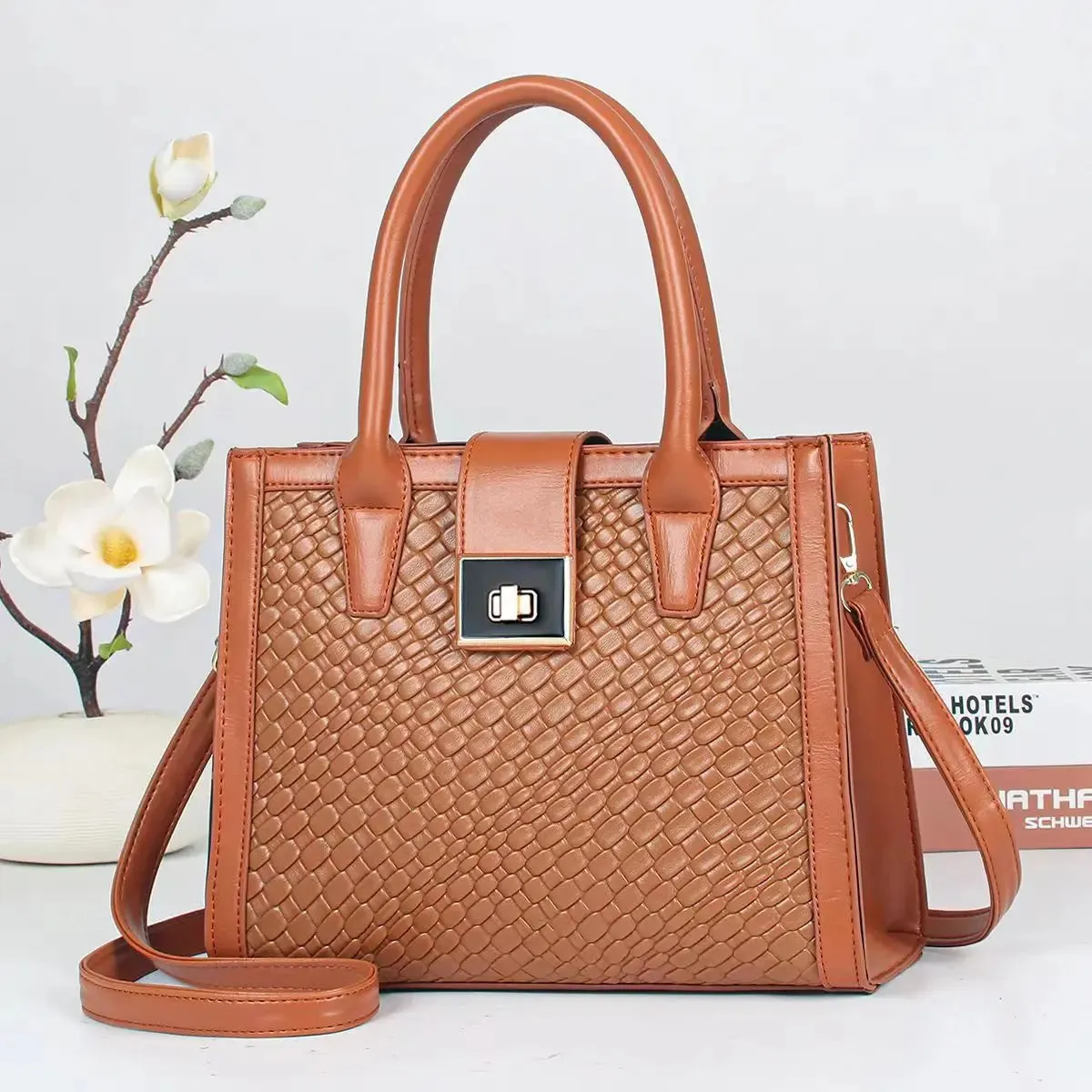 Fashion Women Large Capacity Crossbody Bags Weaving Texture Retro Handbags