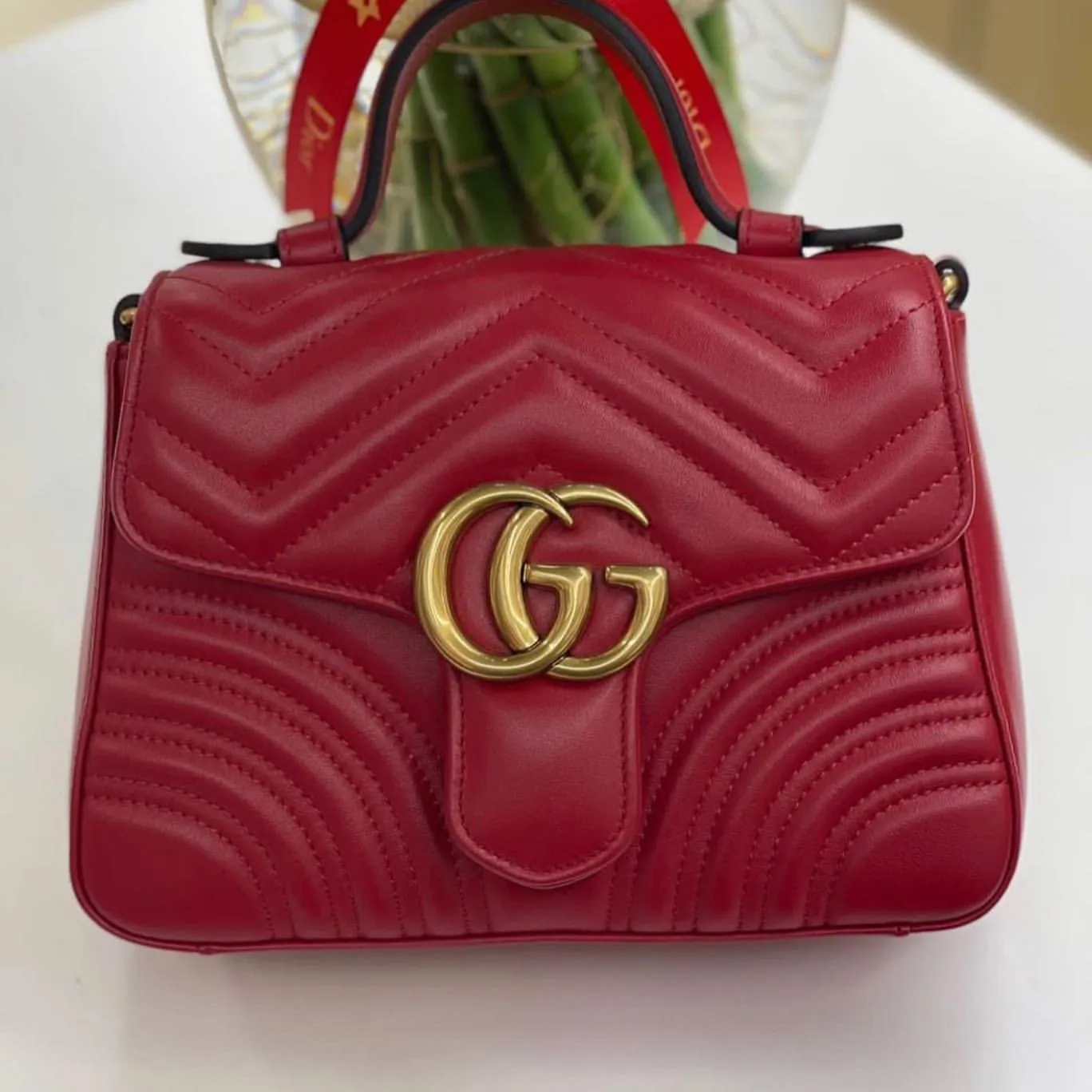 Luxury Purses - GUC - 6400