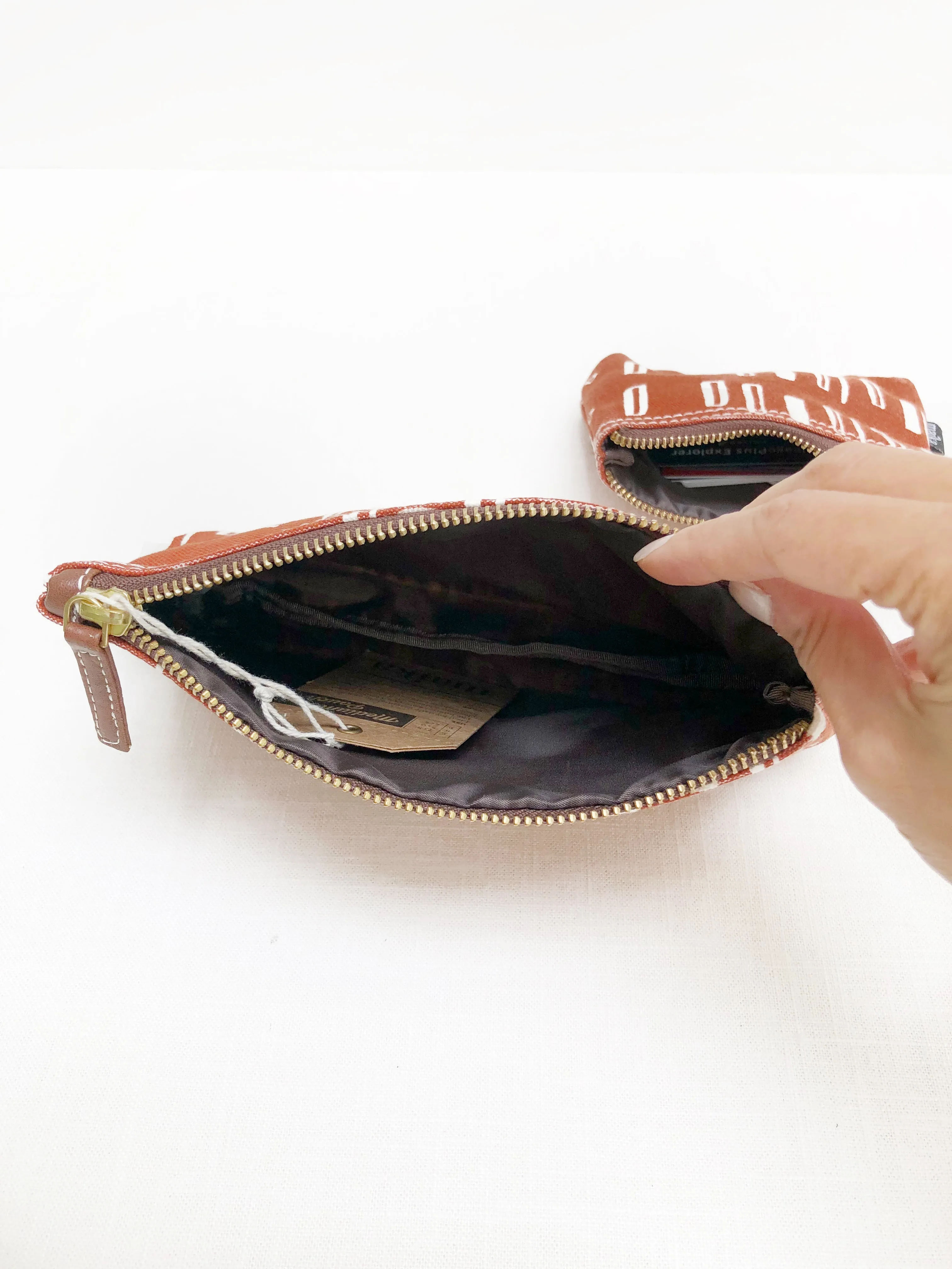 Travel Pouch - Rosendals
